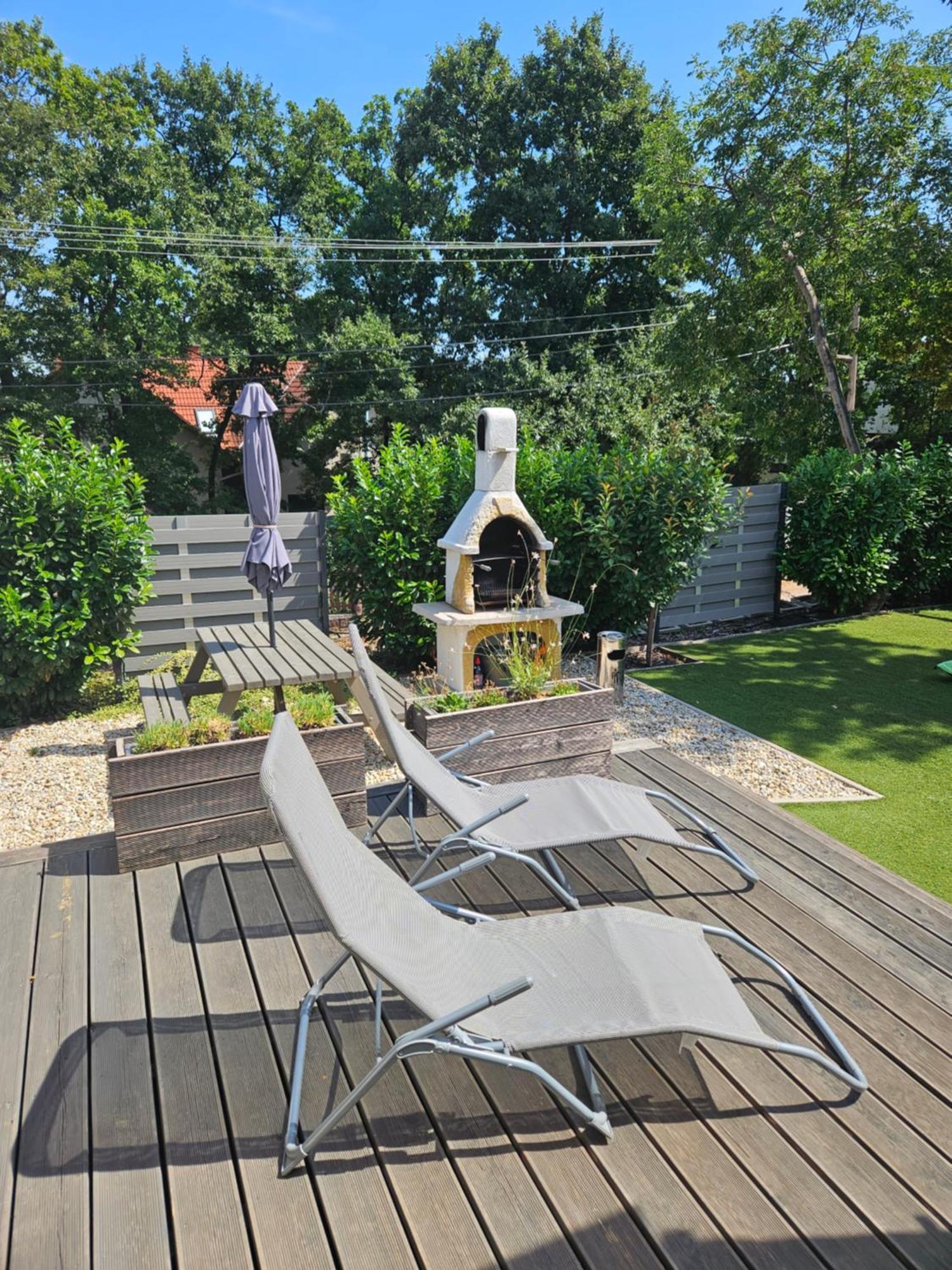 Árnyas vendégházak Balatonalmádi Exterior foto